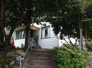 702 20th Ave E, Seattle, WA 98112