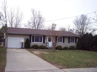 1204 Sunset Dr, Tecumseh, MI 49286