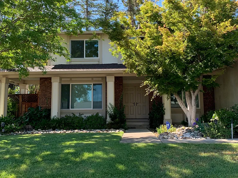 1819 Yolanda Cir — Photo 3