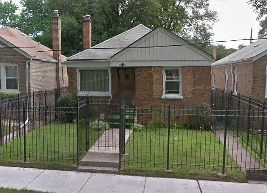 9761 S Ingleside Ave photo 1