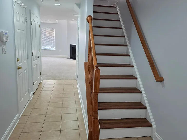 9127 Marlove Oaks Ln — Photo 6