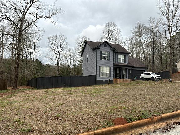 3rd image of 330 Mountain Way