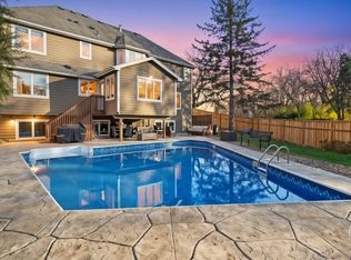 10954 Yukon Ave S, Bloomington, MN 55438