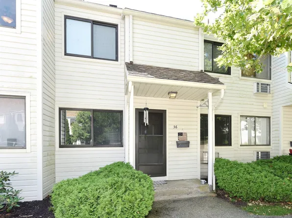 85 North Main Street #36, East Hampton, CT 06424