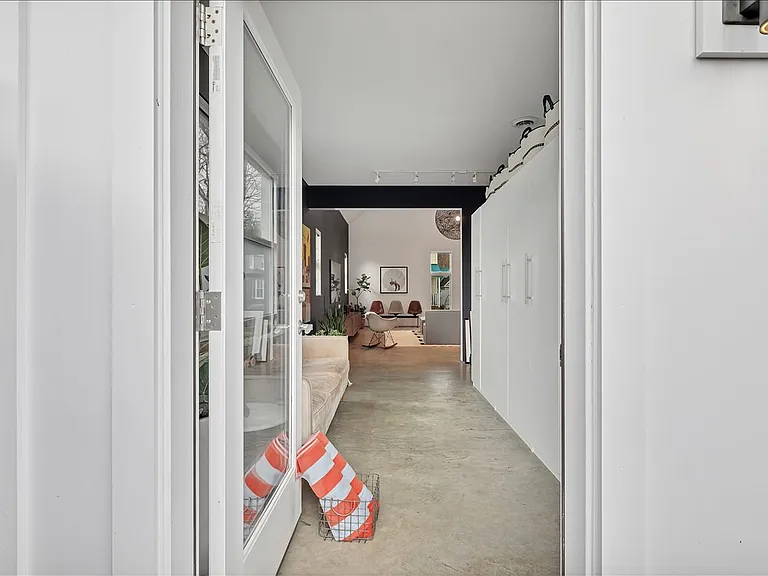 18 Granite St — Photo 28