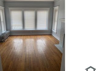 440 E 72nd St #1, Chicago, IL 60619