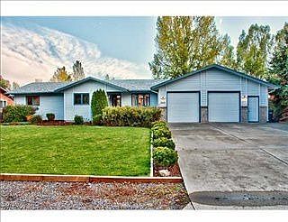 1st image of 4456 Toyon Dr