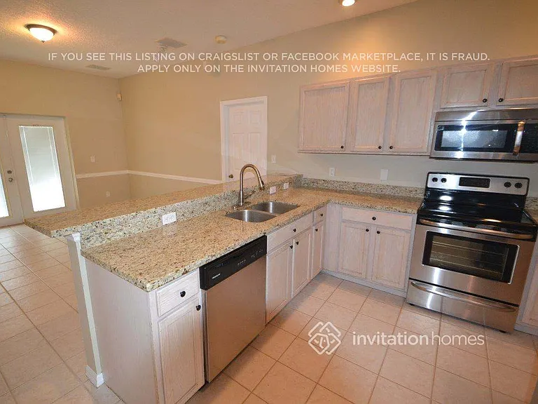 4455 Sunset Cay Cir — Photo 6