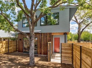 2401 E 11th St, Austin, TX 78702