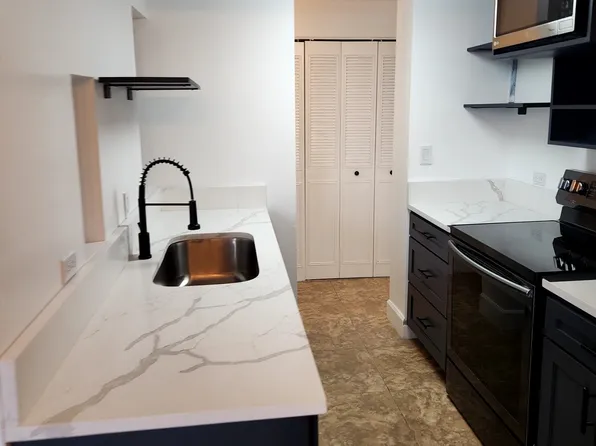 7039 San Pedro Ave #603, San Antonio, TX 78216