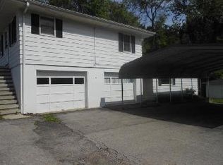 1210 Perry Pl, Caseyville, IL