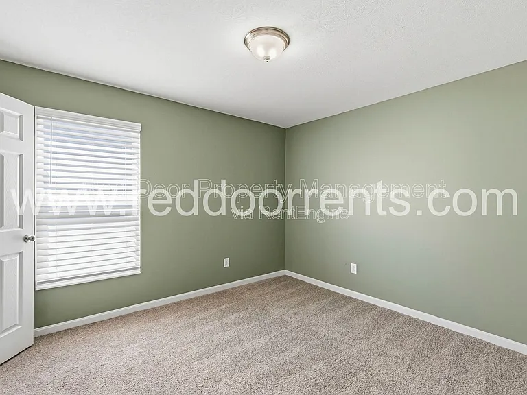 4308 Blue Note Dr — Photo 38