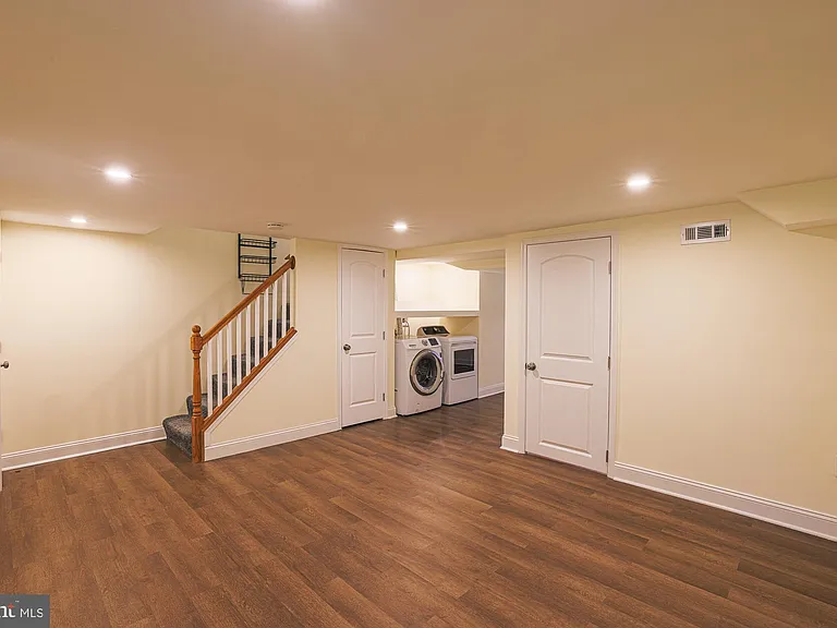 214 Overbrook Rd — Photo 13