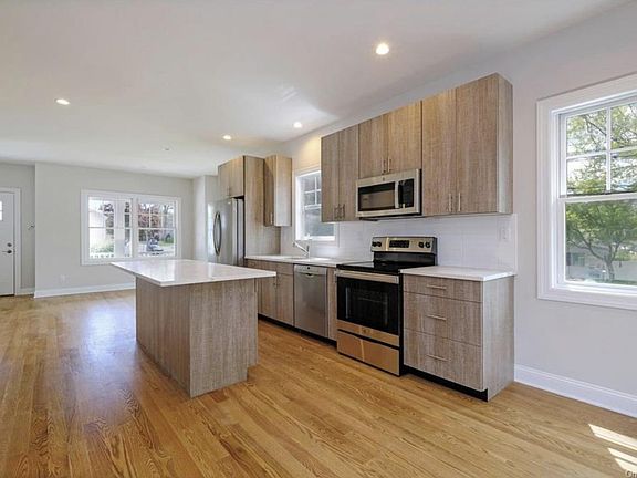 5th image of 1106 Franklin Ave #1