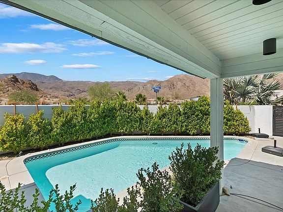 3rd image of 54990 Avenida Madero #54990