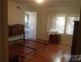 4th image of 4626 Ocean View Blvd