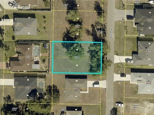 3562 NE 9th Ave, Cape Coral, FL 33909