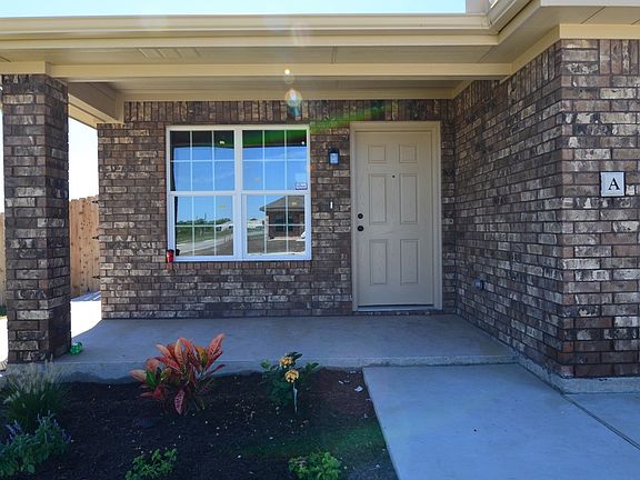 5th image of 505 Karey Dr #A