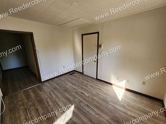 2nd image of 1201 Beacon St APT 8