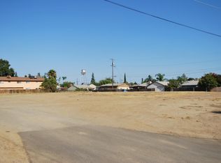 328 West Ave, Sanger, CA 93657