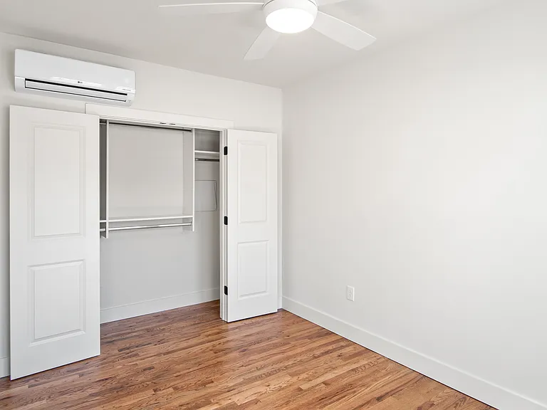 2733 E Magnolia Ave #103 — Photo 8
