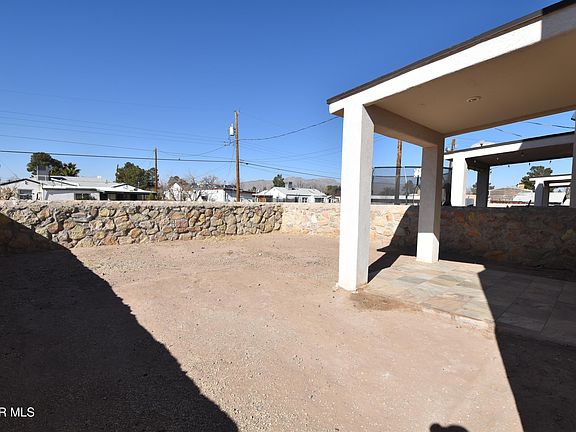 3rd image of 5614 Secondwood Pl Unit A
