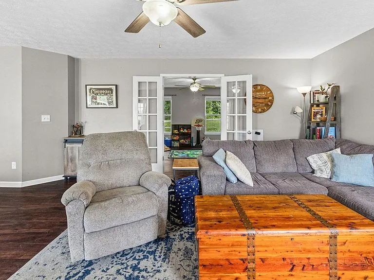4027 Fiddlesticks Dr — Photo 12