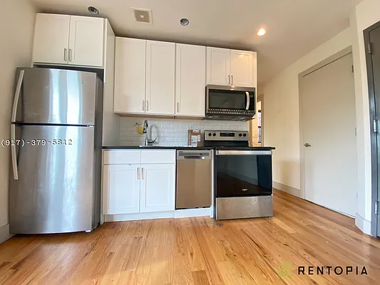 Rented by Rentopia | media 10