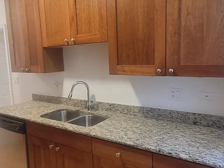 3743 W Argyle St #3 — Photo 2