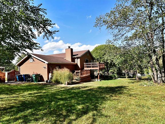 3rd image of 5608 Hillridge Ct