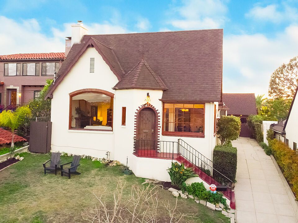 1st image of 2353 Ronda Vista Dr