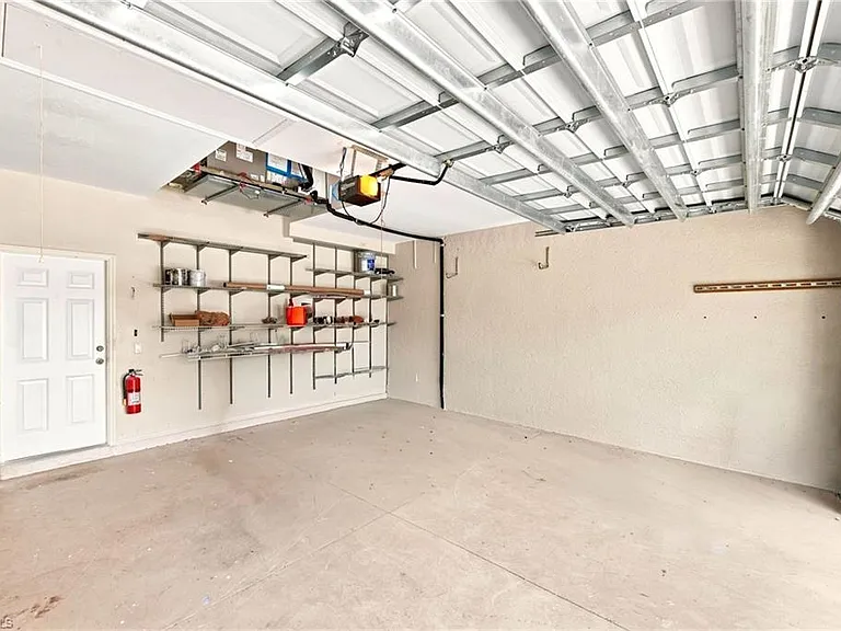14810 Fripp Island Ct — Photo 33