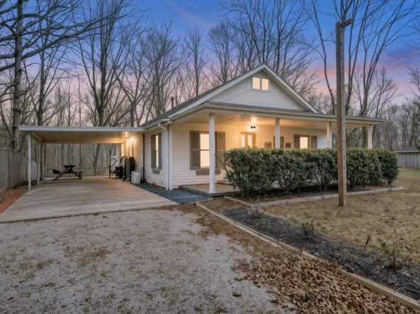 408 Spring St, Monteagle, TN 37356