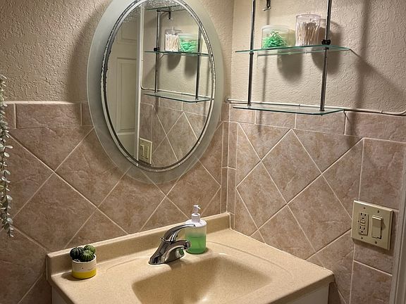 2nd image of 10385 N Kendall Dr APT P8