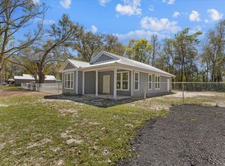 1108 SW 6th Ave, Trenton, FL 32693