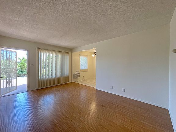 5th image of 860 Brightwood St #A