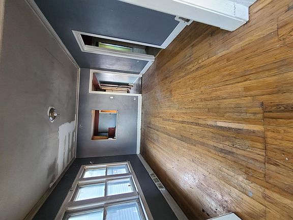4th image of 10818 S Eggleston Ave