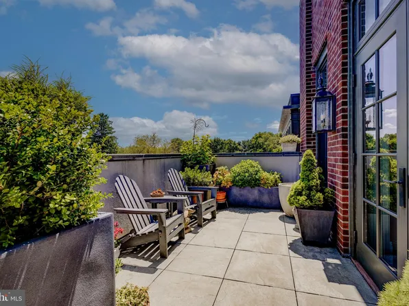 1 W Hartwell Ln #4G, Philadelphia, PA 19118