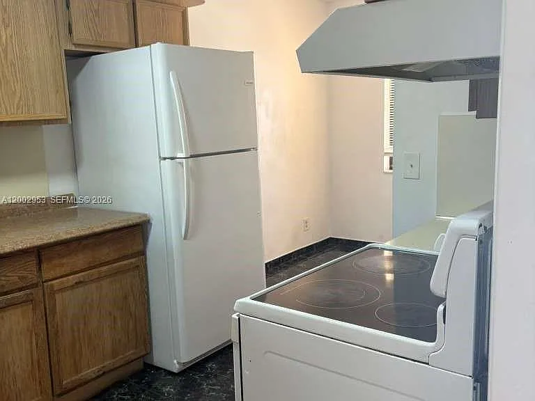 5937 Forest Hill Blvd #204 — Photo 7