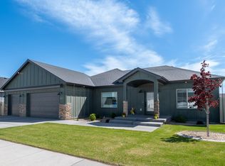 1412 Quartz Dr, Rupert, ID 83350