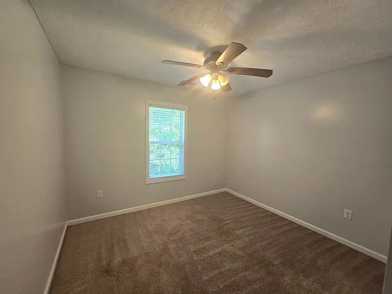 5944 Kindley Dr — Photo 19