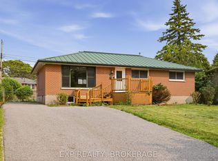 110 Liddell Cres, Kingston, ON K7M2T6