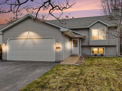 3570 Coachman Rd, Eagan, MN, 55122
