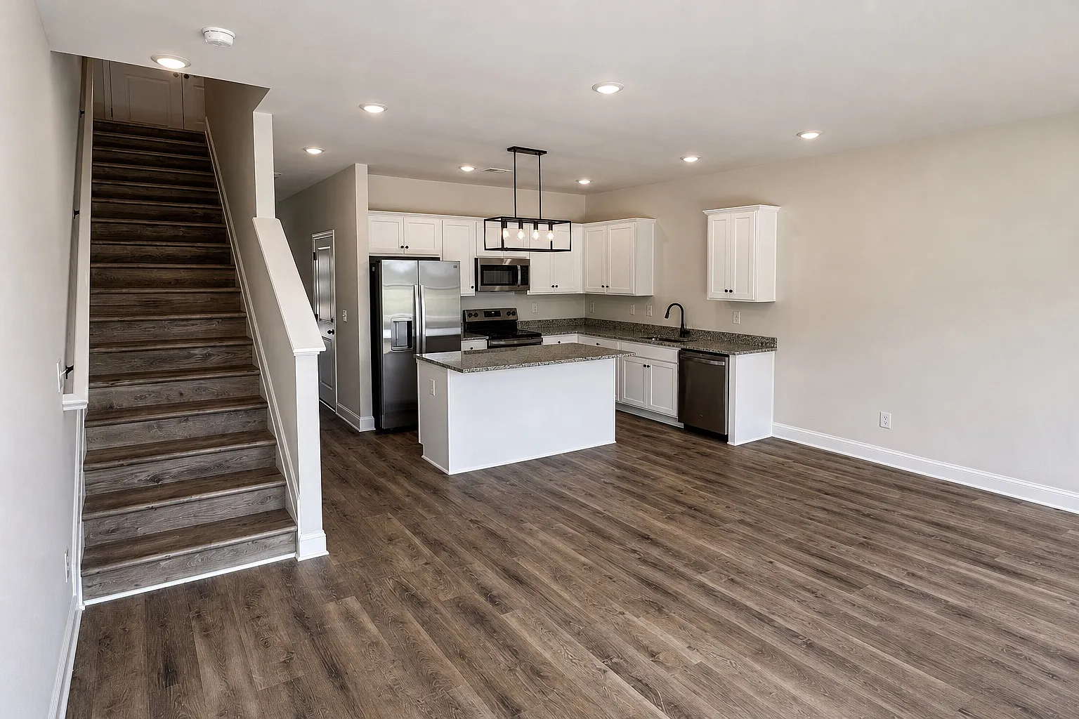 3 bed, 2.5 bath, 1800 sqft, $1,899 — Photo 4