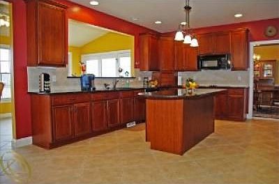 3rd image of 46551 Pinehurst Cir