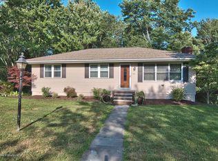 206 Hill St, Moscow, PA 18444