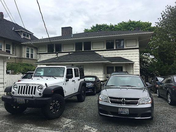4th image of 5011 15th Ave NE