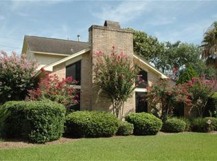 2850 Colony Dr, Sugar Land, TX 77479