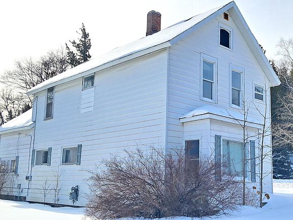 5th image of 393 W Erie St