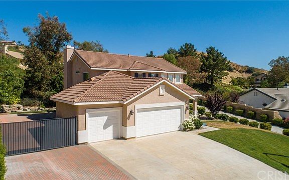 2nd image of 29536 Mammoth Ln